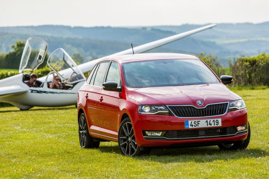  Skoda Rapid Spaceback 2017 года  (WW) (фото 32 из 41)
